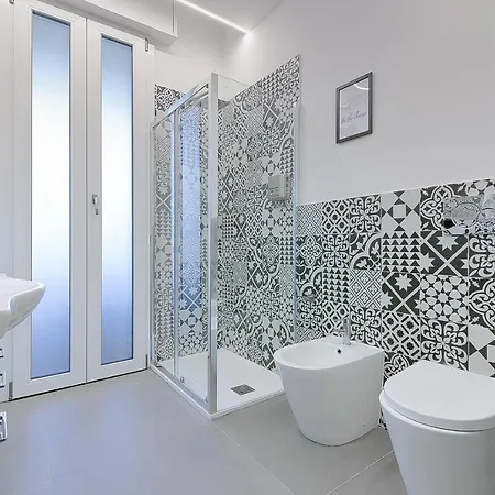 8 Bedroom apartment in Reggio Emilia center Reggio nell'Emilia